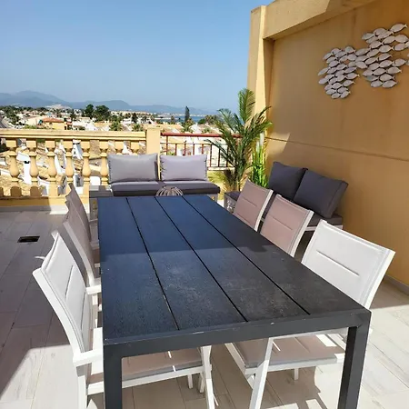 Apartamento Atico Duplex Primera Linea