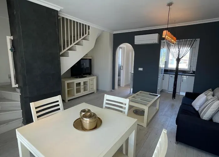 Apartment Atico Duplex Primera Linea